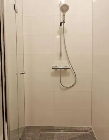 Xxl In Leipzig, Bis 14 Personen, Selbst Check-in Apartamento Leipzig