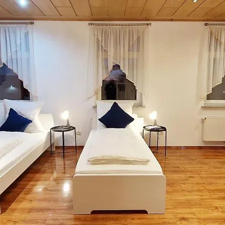 Xxl In Leipzig, Bis 14 Personen, Selbst Check-in Apartamento *