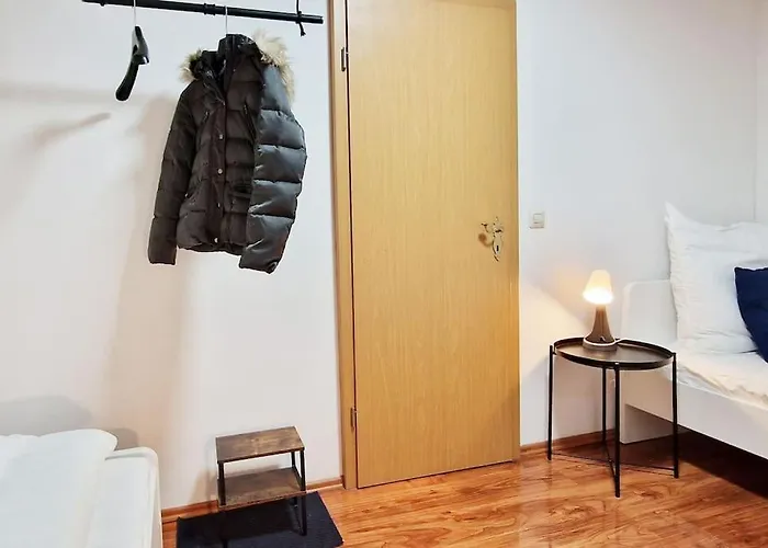 Xxl In Leipzig, Bis 14 Personen, Selbst Check-in Apartmán