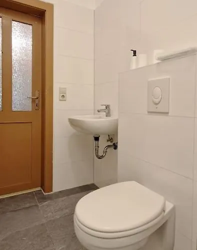 Xxl In Leipzig, Bis 14 Personen, Selbst Check-in Apartmán