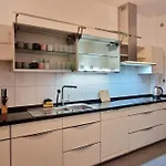 Apartment Xxl In Leipzig, Bis 14 Personen, Selbst Check-in Leipzig
