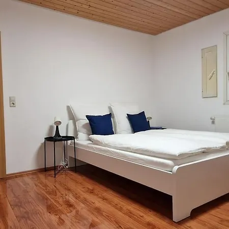 Xxl In Leipzig, Bis 14 Personen, Selbst Check-in * לייפציג